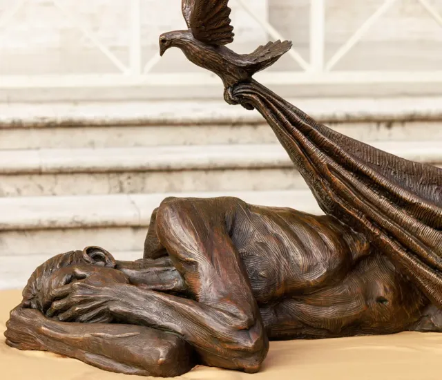 statue of st. Vincent De Paul