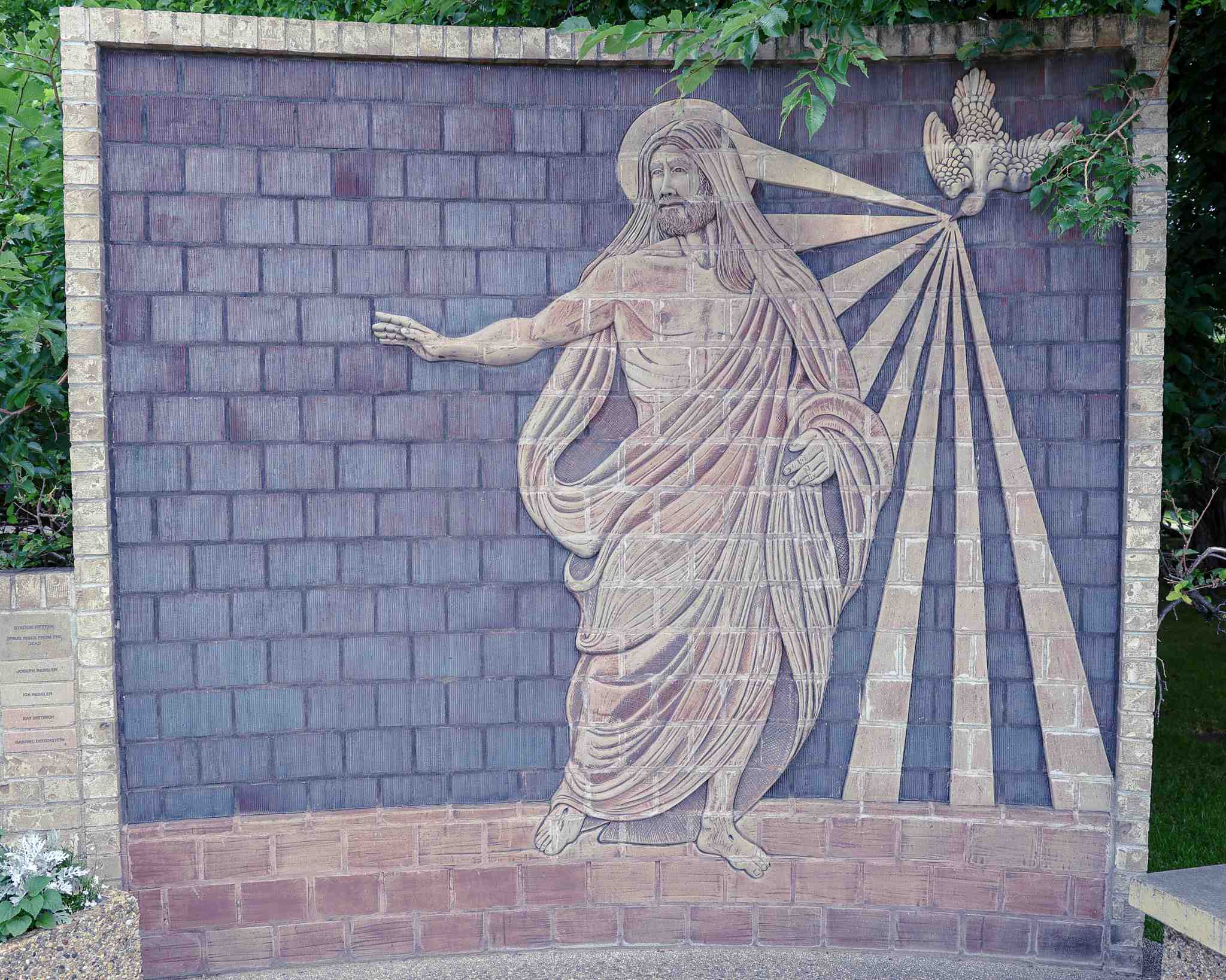 st. Joes Carving - by sourceselect.ca source select marketing photography